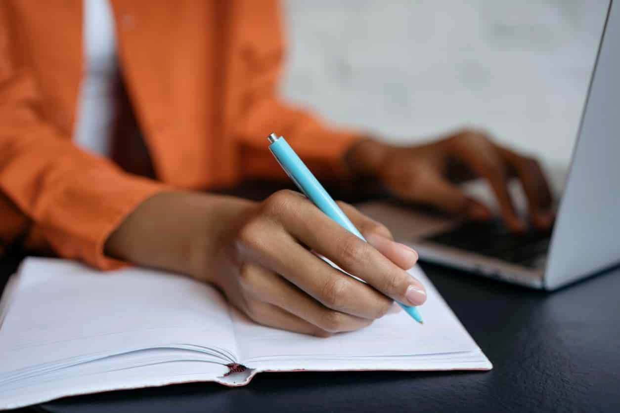 English Box Akademik Sınavlara Hazırlık 5 akademik sinav hazirliklari